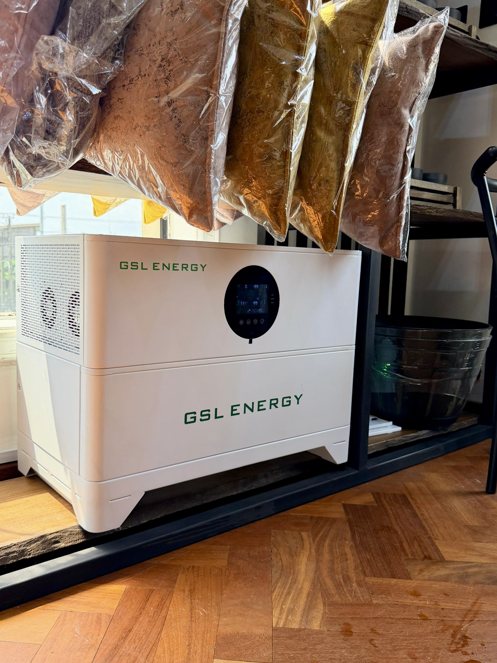 RanaVolt showroom — 5kVA All-in-One